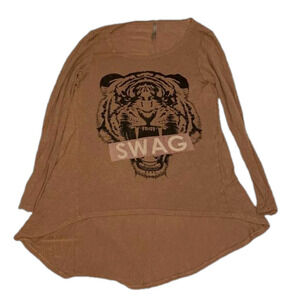 Heart Hips Swag High Low Shirt - Brown - Women’s Size Medium - EUC
